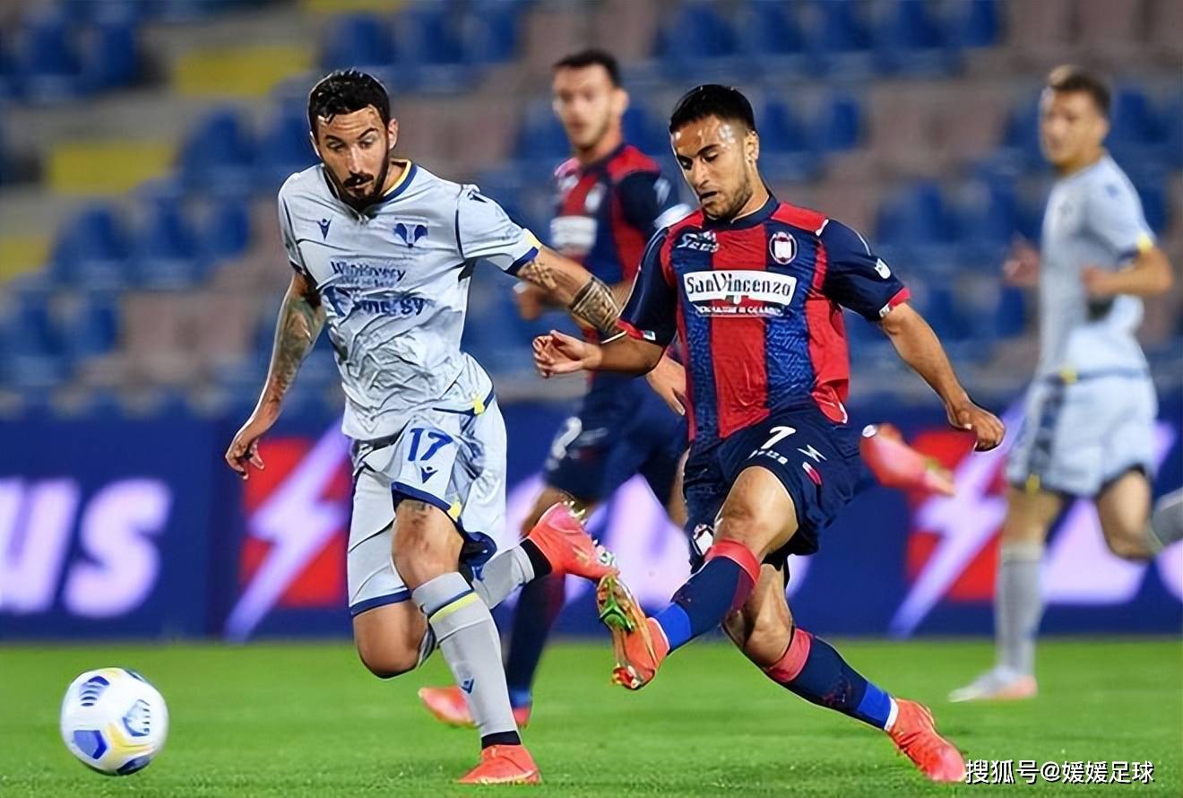 关于欧洲足球赛事多场比拼，球队实力优势渐显的信息