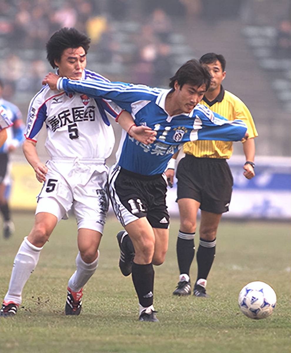 重庆力帆球队备战受挫，工作百炼成钢