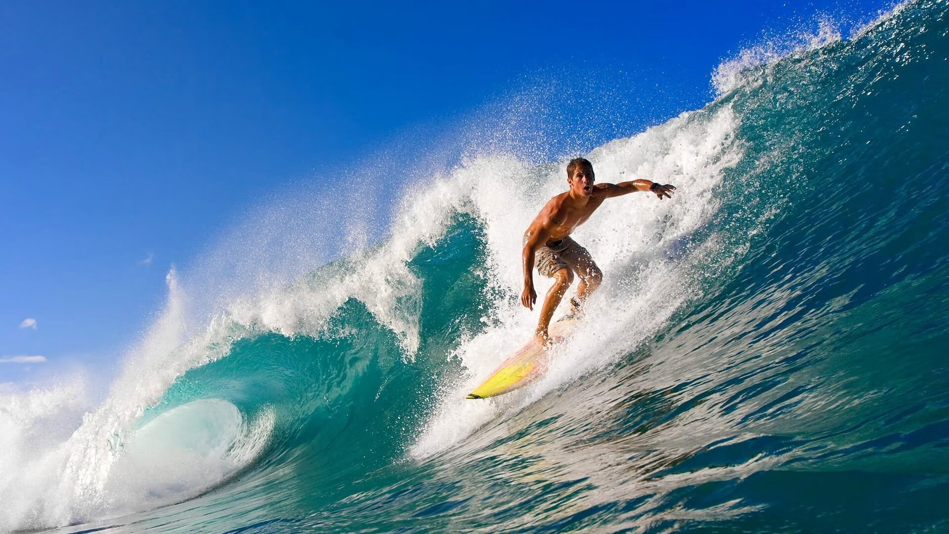 当红黑条纹席卷枫叶之国，特奥·埃尔南德斯在多伦多的统治级个人秀