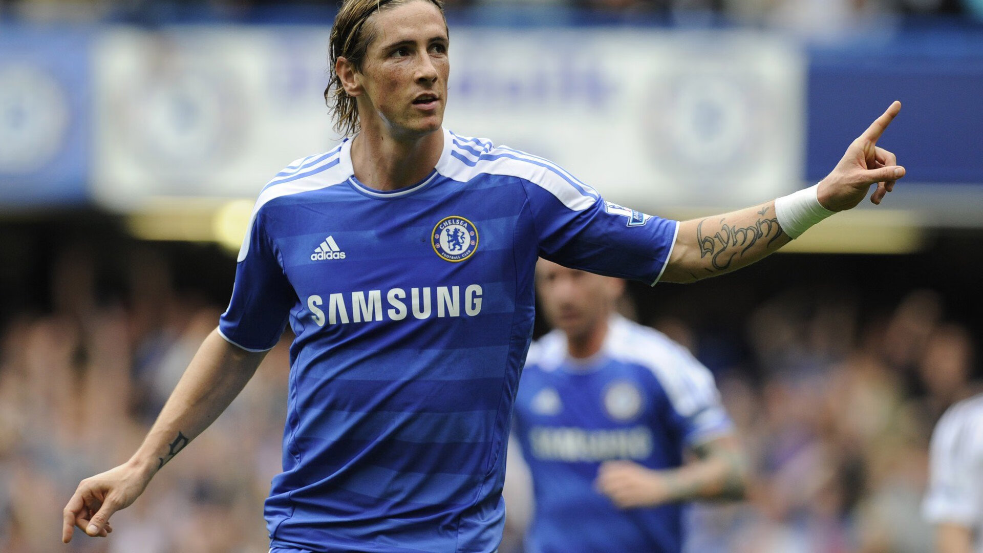 尤文稳如磐石，德布劳内刷新传奇—绿茵场上的双重奏鸣