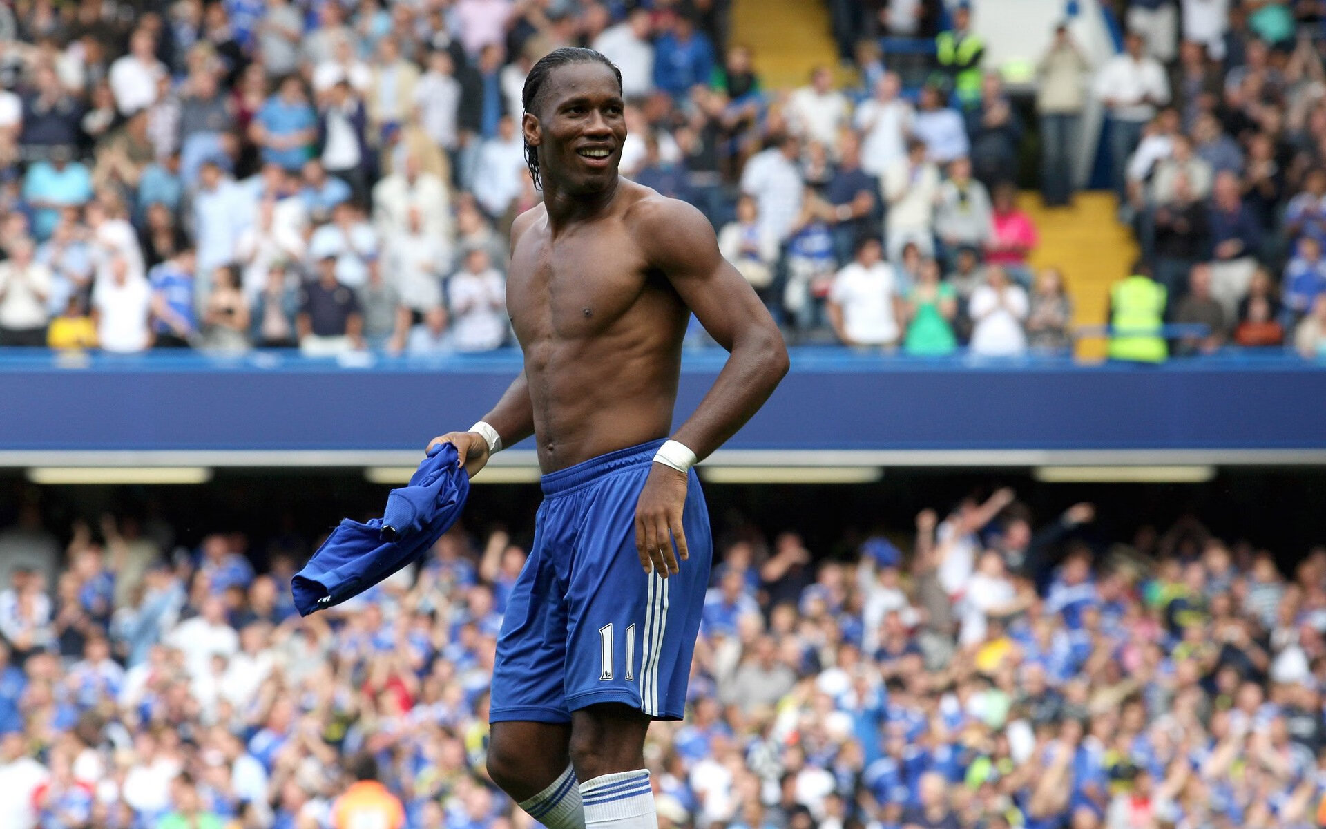 红军队长范戴克，威尔士之夜的绝对统治者